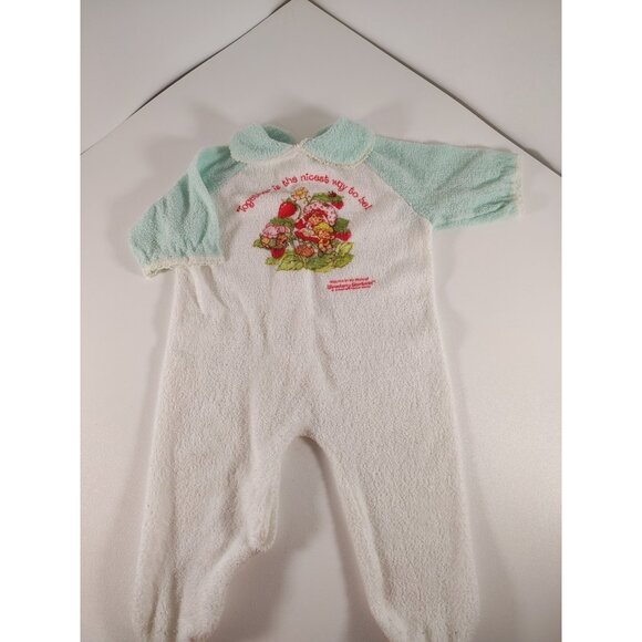 Vintage Strawberry Shortcake 1980 Lullaby Land Baby Footie Sleeper PJs Sz 0-3 ? - Picture 1 of 4